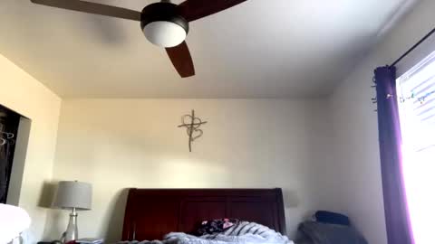 calishop1 online show from March 5, 5:08 pm