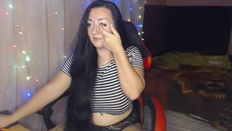 Shaya online show from November 10, 4:57 pm