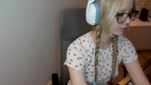 call_mehanna online show from June 30, 10:53 pm