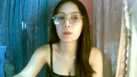 Freya online show from December 15, 11:26 am