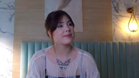 Callie online show from November 19, 7:14 pm