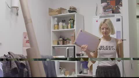 calvia_farey online show from November 18, 2:40 pm