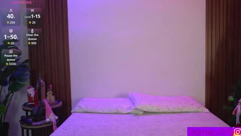 Calypso and Kayla online show from December 22, 1:09 am