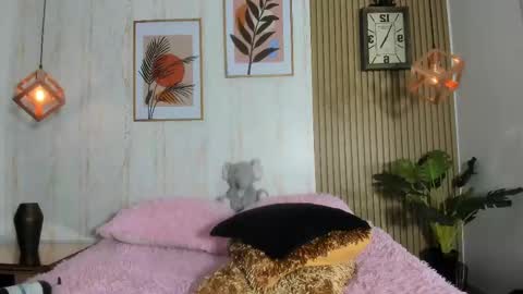 Cameron  online show from February 11, 9:56 pm