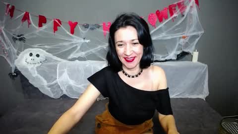 Cameronenns online show from October 17, 2:09 pm