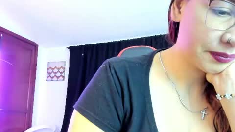 camila_bj online show from June 22, 4:31 am