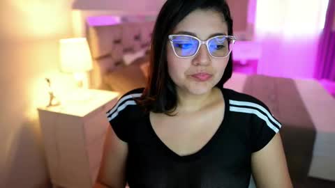 Camila buitrago online show from March 9, 4:44 pm