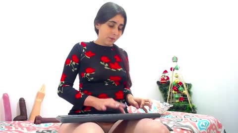 Camila online show from December 17, 5:58 pm