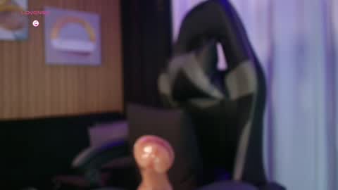    online show from January 9, 1:04 pm