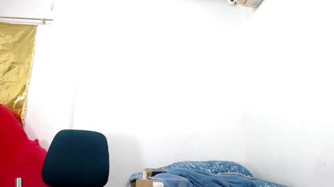 Camila online show from January 31, 4:06 pm