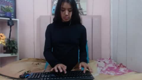 camilawilliams707rs online show from December 1, 4:38 am