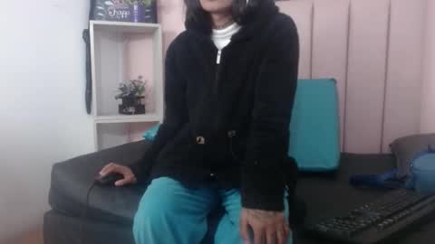 camilawilliams707rs online show from September 10, 4:12 am