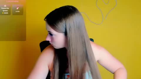 Camilla online show from August 3, 5:22 am