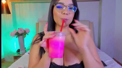 Camille Lynn online show from September 21, 2:21 am