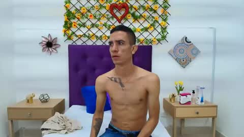 camilohot221432 online show from February 18, 12:17 pm