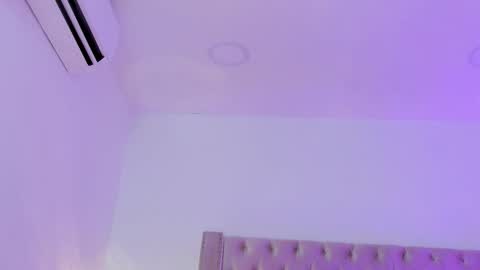 Candie  online show from January 16, 12:34 pm