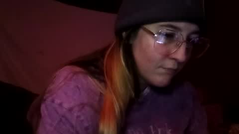 Candi online show from November 17, 6:58 am