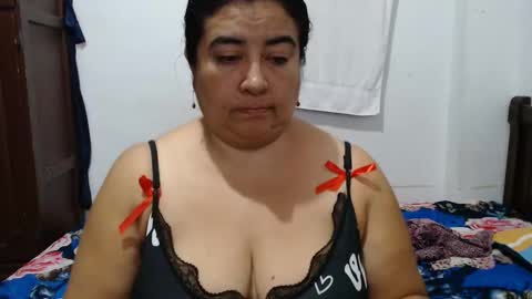 lucy online show from December 22, 3:11 am