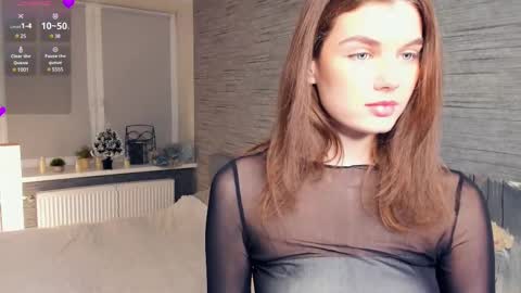 Flora online show from February 14, 9:10 pm