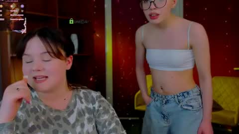 candy flossie1 online show from April 20, 7:06 pm