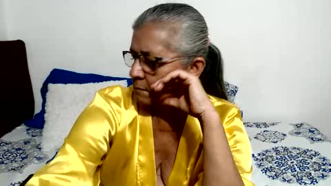 candy online show from June 4, 12:05 am