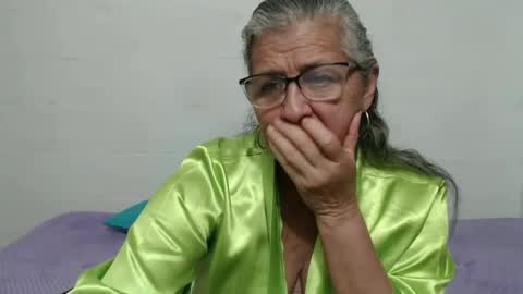 candy online show from October 7, 2:05 am