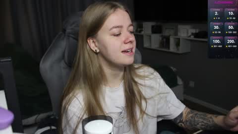 Megan online show from December 7, 11:07 am