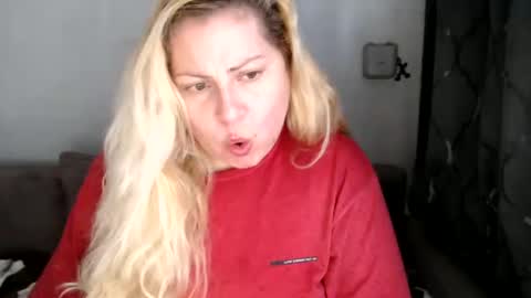 Laura online show from February 25, 7:52 am