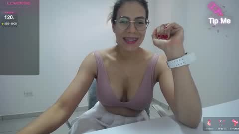 Candy Dowson online show from February 6, 10:21 pm