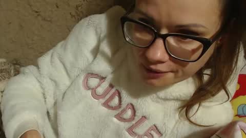 say meow and send tip  online show from January 26, 10:35 pm