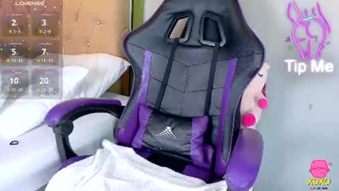 candyrose__ online show from June 26, 12:06 pm
