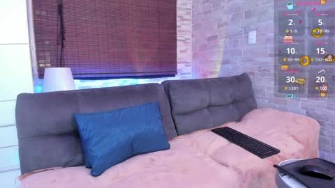 Isabella online show from January 18, 6:43 pm