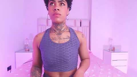 Aura  online show from November 13, 12:04 pm