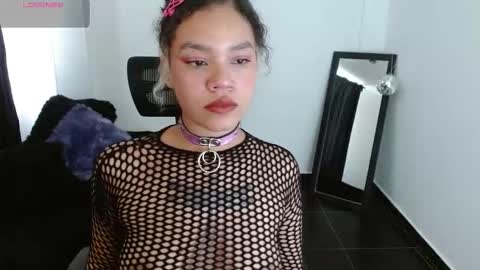 canela_s1 online show from March 26, 6:20 pm