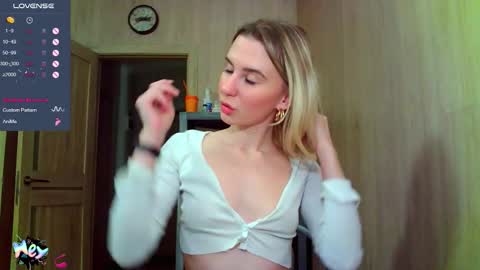 caramel online show from October 4, 8:35 pm