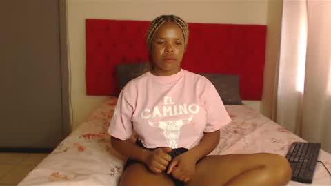 fifi online show from December 6, 11:11 am