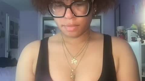 caramelmina online show from April 19, 3:34 pm