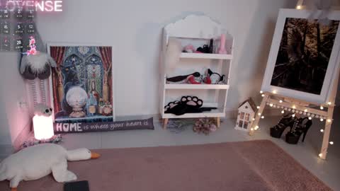 NONA    follow online show from January 10, 9:44 am