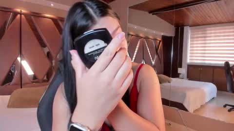 Carina online show from November 29, 1:15 pm