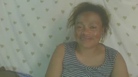 carinesexy69 online show from September 28, 2:11 pm