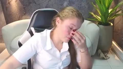 Carla  online show from October 3, 3:17 pm