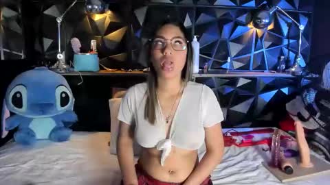 carlamarrinson online show from October 3, 10:37 pm