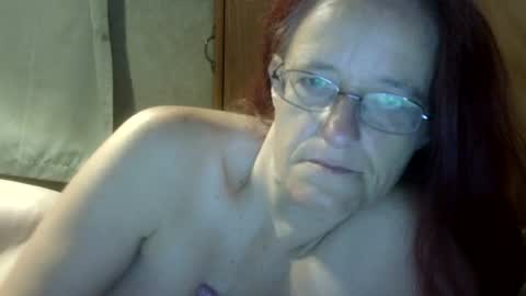 carleeswoman08 online show from July 23, 11:51 am