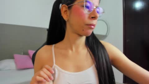 C A R L I N A online show from February 25, 12:48 pm