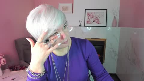 Carmen online show from January 28, 8:47 pm