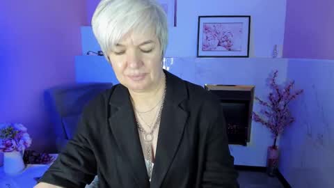 Carmen online show from September 19, 9:03 pm