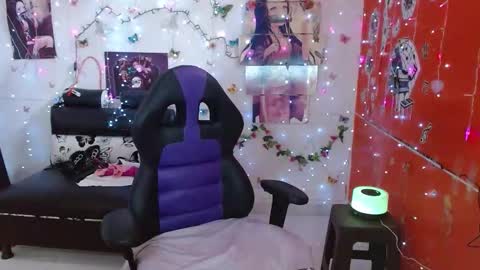 Carolina online show from September 15, 5:31 pm