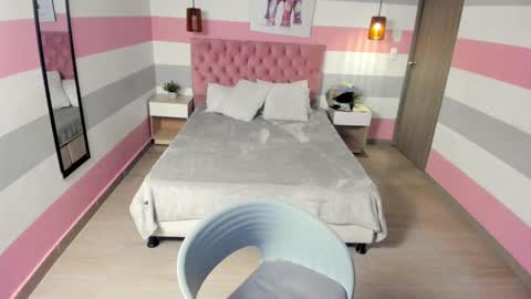 Carol  online show from January 18, 12:57 pm