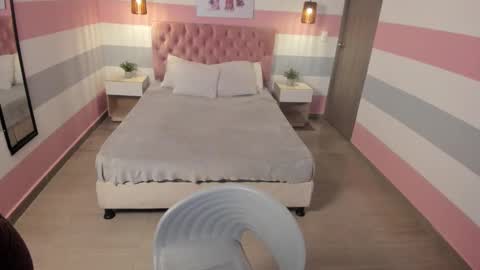 Carol  online show from February 12, 12:44 pm