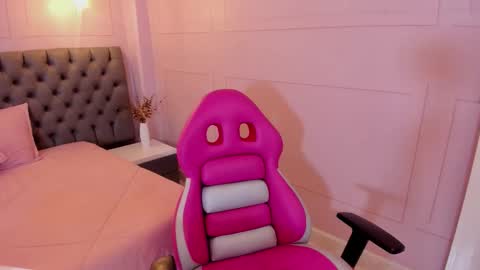 carol_sucker online show from February 19, 12:05 pm